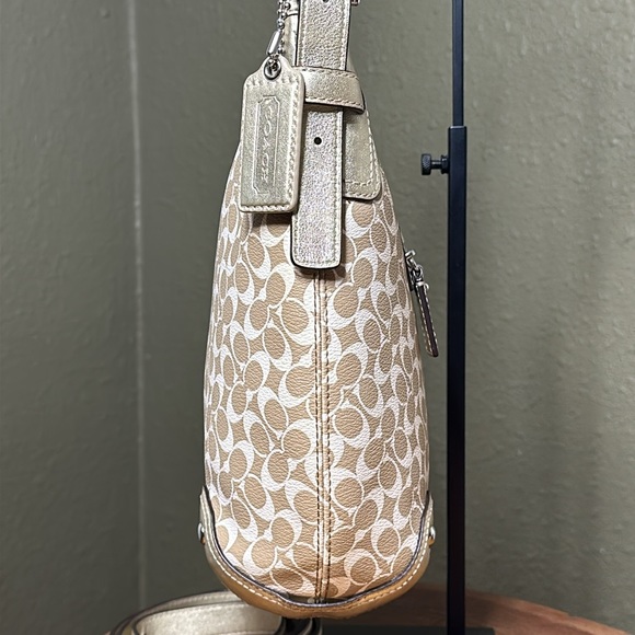 COACH Chelsea Heritage Stripe Hobo/Shoulder Bag - Picture 4 of 17